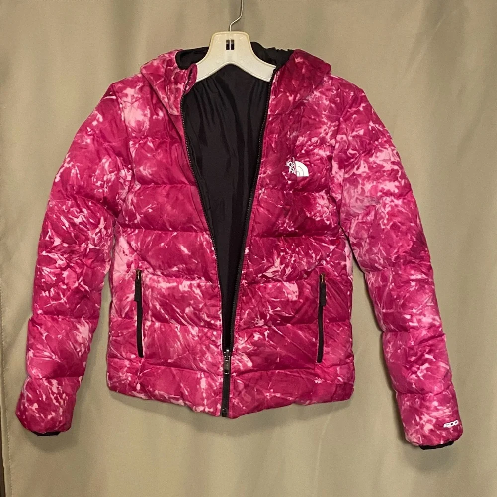 The North Face Winter Outdoor Printed Hooded Puffer 600 Fuchsia Pink Splash L